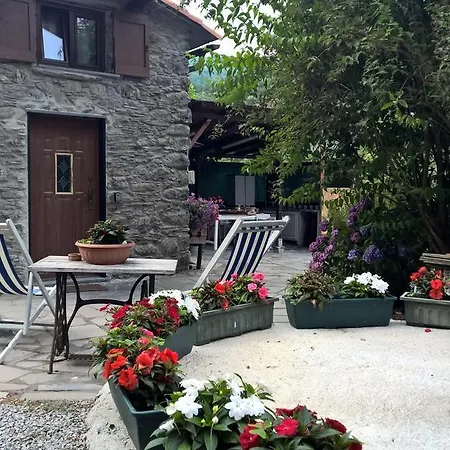Feriehus Casa La Rosa Coreglia Ligure