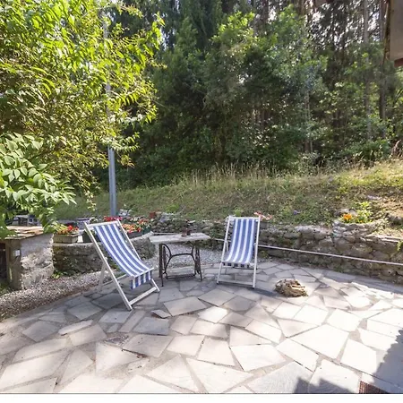 Holiday home Casa La Rosa Coreglia Ligure