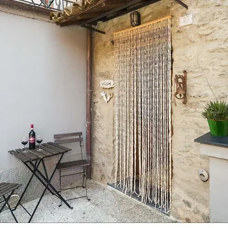 Casa La Rosa Semesterbostad Coreglia Ligure