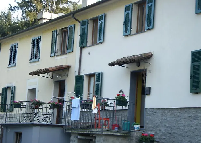 Semesterbostad Casa La Rosa Coreglia Ligure