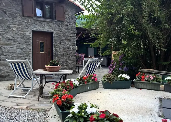 Semesterbostad Casa La Rosa Coreglia Ligure